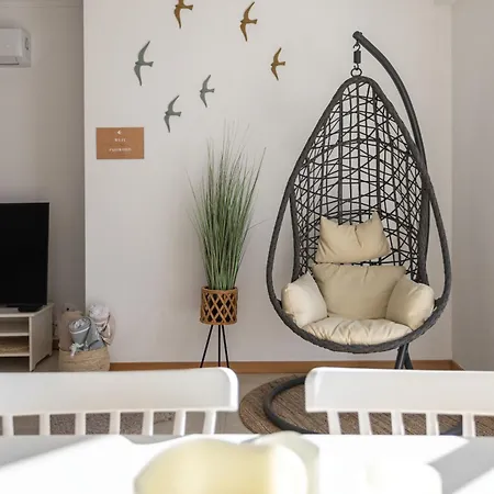 Апартаменти Modern 1br In With Balcony & Parking, By Hopstays Албуфейра
